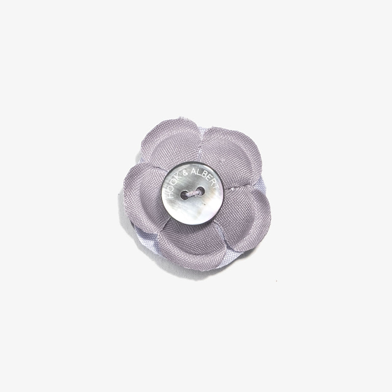 Gelfand Small Lapel Flower