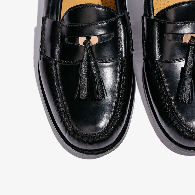 Colored Loafer Tassels - Black